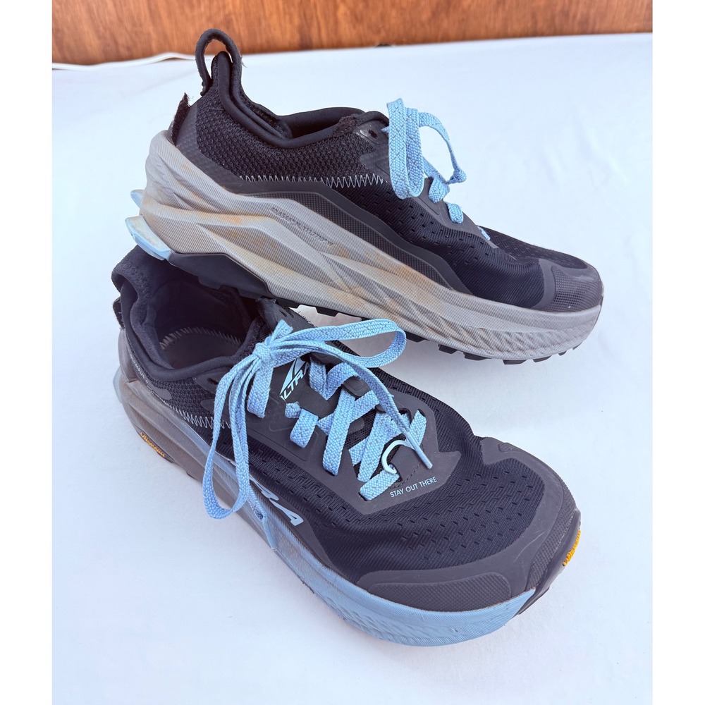 Altra Olympus 5 Womens Trail Running Shoes Black Blue Vibram Megagrip 8.5